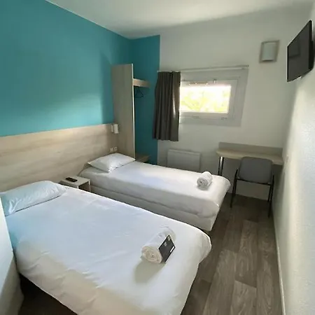 Kyriad Direct La Beaujoire 2* Нант