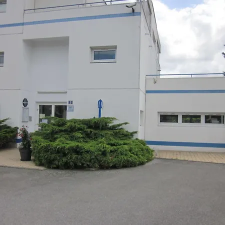 Kyriad Direct La Beaujoire Отель 2*