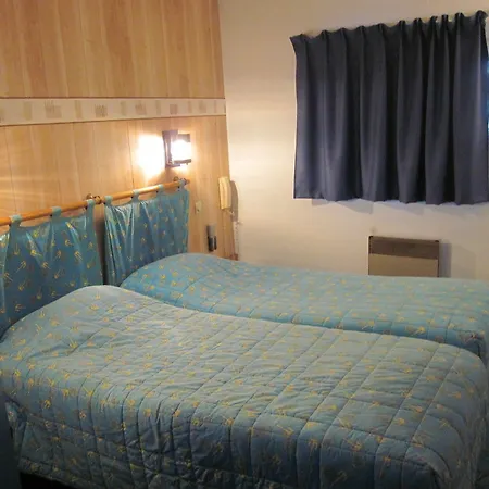 Kyriad Direct La Beaujoire 2* Нант