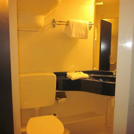 Отель Kyriad Direct La Beaujoire