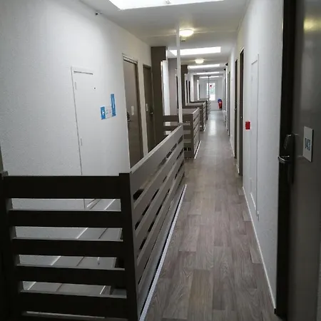 Отель Kyriad Direct La Beaujoire